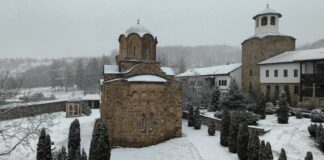 Светите Гаврил Лесновски и Гаврил епископ велички бдеат над десетвековната света обител