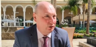 EK отпушти свој висок функционер поради „примање подароци“ од Катар во замена за доверливи податоци