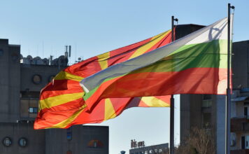 Муцунски вели дека од Брисел има иницијатива за организирање средба меѓу Македонија и Бугарија