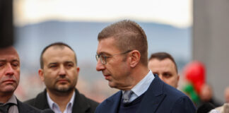 Со линеарното зголемување на пензиите се намалува и стапката на сиромаштија, заклучно со април 2026 нема да има пензија под 15 илјади денари, вели Мицкоски