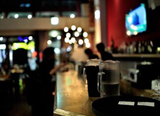 Угостителските услуги во декември лани со исти цени на месечно ниво, на годишно зголемени за 3,5 проценти Restaurant