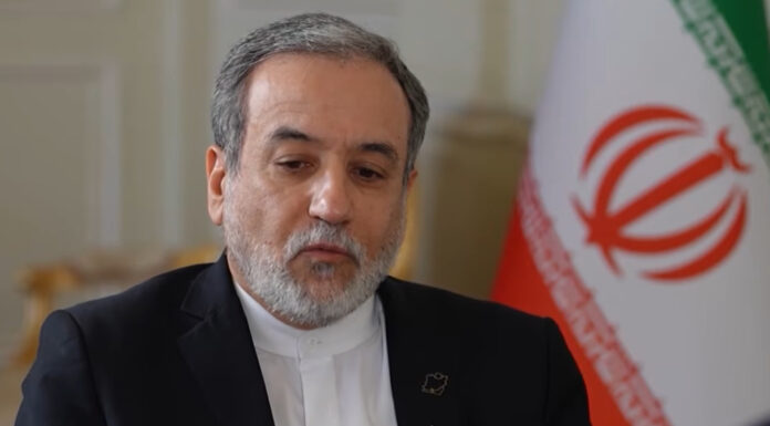 Иран нема да подлегне на притисоци за време на преговорите со САД, истакна Арагчи