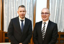 Македонија неправедно веќе 20 години „седи на оградата“, неопходно е процесот за пристап во ЕУ да се забрза, порача Бунфорт