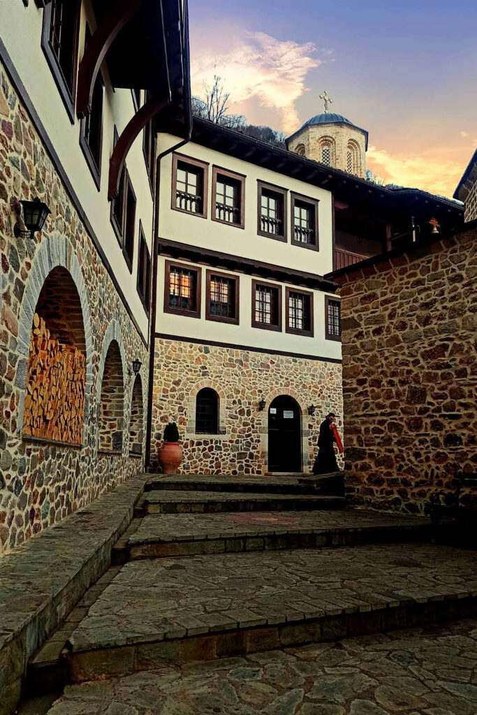 Dom na tishinata SONJA ILIEVSKA