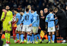 Зошто англиските тимови доминираа, додека Реал и ПСЖ се соочуваат со плејоф?