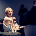 Хилари Клинтон ја обвини администрацијата на Трамп дека ги прикрива документите поврзани со Епштајн