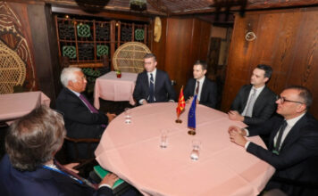 Македонија е посветена на европската интеграција, но без билатерални условувања, истакна Мицкоски на средбата со Кошта