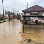 Поплави во горното течение на Вардар, земјоделски површини и куќи под вода