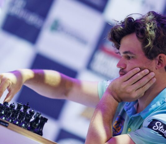 Карлсен 21. пат е светски првак, овој пат во Фишеров шах