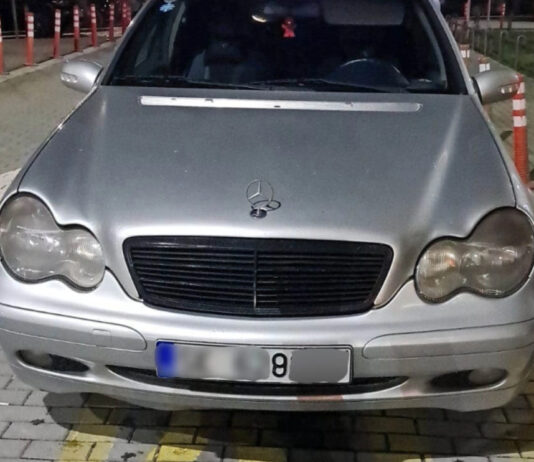 Две лица приведени во Скопје за манипулација со регистарски таблички Registracija MVR