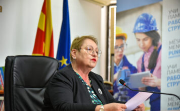 Привршува реконструкцијата на студентските домови „Стив Наумов“ и „Кузман Јосифовски-Питу“ рече Јаневска