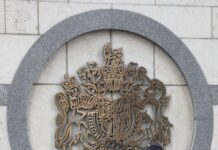 Атентат, разузнавачки сенки и „британска врска“