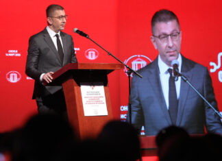 Мицкоски: Нема избрзани одлуки – долговите се последица на лоши политики од минатото