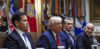 Трамп му даде нов рок на Иран за деблокада на Ормутскиот теснец Trump