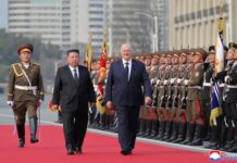 Ким Џонг-ун со свечен пречек за Лукашенко во Пјонгјанг