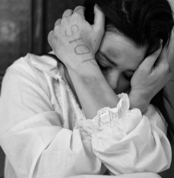 Шест лица уапсени по осум пријави за семејно насилство во Скопје, Росоман, Кичево и Виница