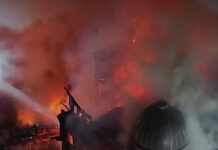 Пожар предизвика уривање на зграда во Глазгов, во прекин железничкиот сообраќај