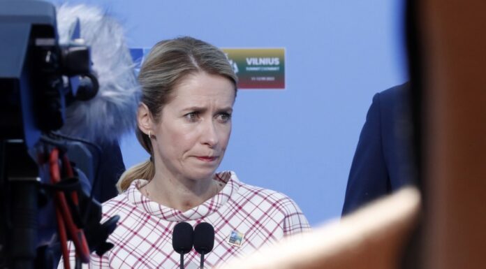 Калас: Олеснувањето на санкциите за руската нафта од САД е „опасен преседан“