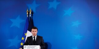 Макроновата Европа на услови и уцени