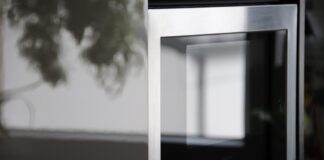 Колку се безбедни готовите оброци од микробранова печка?