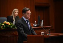 Без разлика од каде сте, од кој дел на трансатланската алијанса доаѓате, стоиме заедно со вас, рече Руте во Собранието