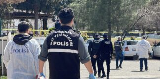 Ученикот кој уби девет лица во Турција, делувал сам и не бил поврзан со терористички групи