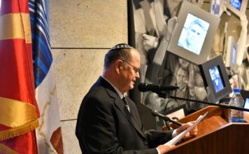 ФОТО: Македонија им оддаде почит на жртвите од Холокаустот