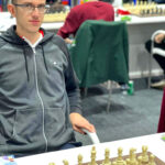 Стартни победи на Велјаноски и на Лазов