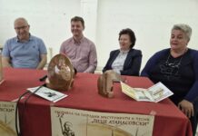 Фестивал на народни инструменти и песни „Пеце Атанасовски“ во Прилеп и во Долнени