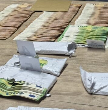МВР: Непријавени евра и спорен товар откриени во автобус од Германија