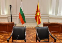 Софија во силно дипломатско менгеме