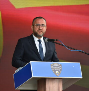 Тошковски: Намален бројот на убиства, обиди за убиства, разбојништва и тешки кражби во споредба со лани