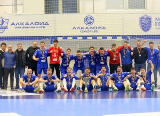 Мулти Есенс повторно е во елитното друштво
