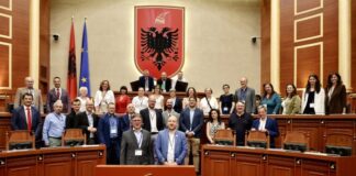 Во Тирана продолжува 29. Семинар на Работна група на словенските малцинства во Европа во организација на ФУЕН и Македонско друштво „Илинден“- Тирана