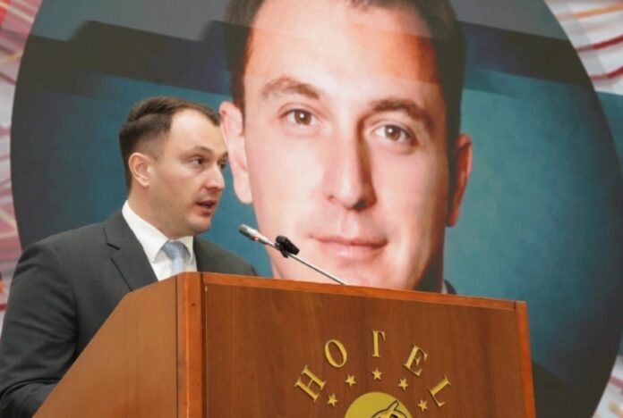 Andonovski