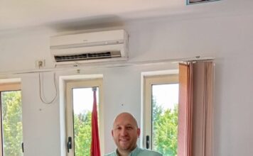 Никола Ѓурѓај доби признание во Албанија за придонес во граѓанското општество