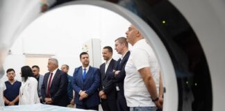 Мицкоски: По четири децении во септември ќе биде пуштено новото хируршко крило во струмичката болница