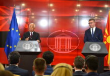 Мицкоски до Кошта: Не бараме привилегии, туку фер и предвидлив пат кон ЕУ