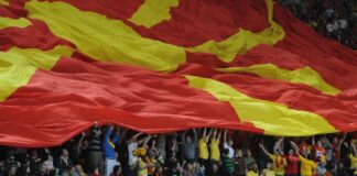 Македонците од Бугарија се спротивставија на негирањето и на двојните стандарди