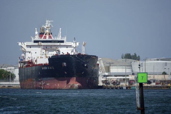 South Florida ports oil movement amid US blockade on Iran's harbors Brodovi- ships