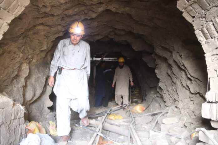 Dozens of coal miners killed in mine blast and collapse in Quetta Rudnik Pakistan