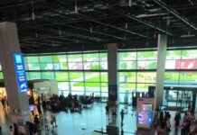 Оштетени се „Вили Водно“, Аеродромската полициска база Петровец, објектите на министерствата за финансии и земјоделство, зградата на ОЈО, а вода протекла на скопскиот аеродром