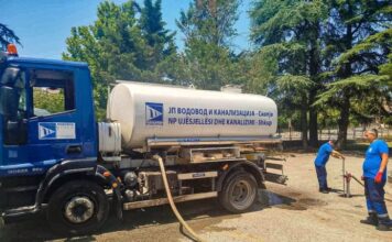 Град Скопје испраќа цистерни со питка вода за Гостивар