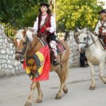 Мицкоски го испрати Илинденскиот коњички марш кон Крушево: Традицијата продолжува веќе 48 години