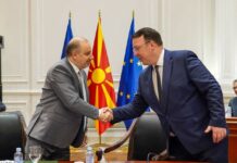 Со национален едношалтерски систем ќе се дигитализира и модернизира постапката за увоз, порача Николоски