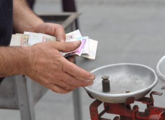 Усогласување на јавните финансии со реалните потреби на економијата, стопанството, институциите и на граѓаните