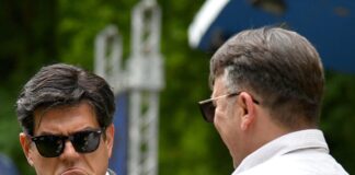 Рокас зборува за право, Брисел практикува двојни стандарди