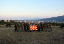 ФОТО и ВИДЕО: Почесна артилериска стрелба за 34 години од македонската Армија