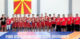 Хрватска го подигна шампионскиот пехар