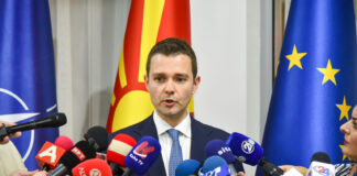 Муцунски: Силната дипломатија се мери според интересите што ги штити